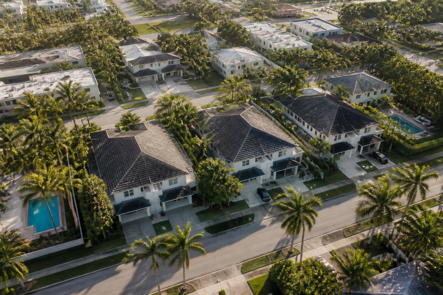 Duplex residence in a Miami-Dade neighborhood