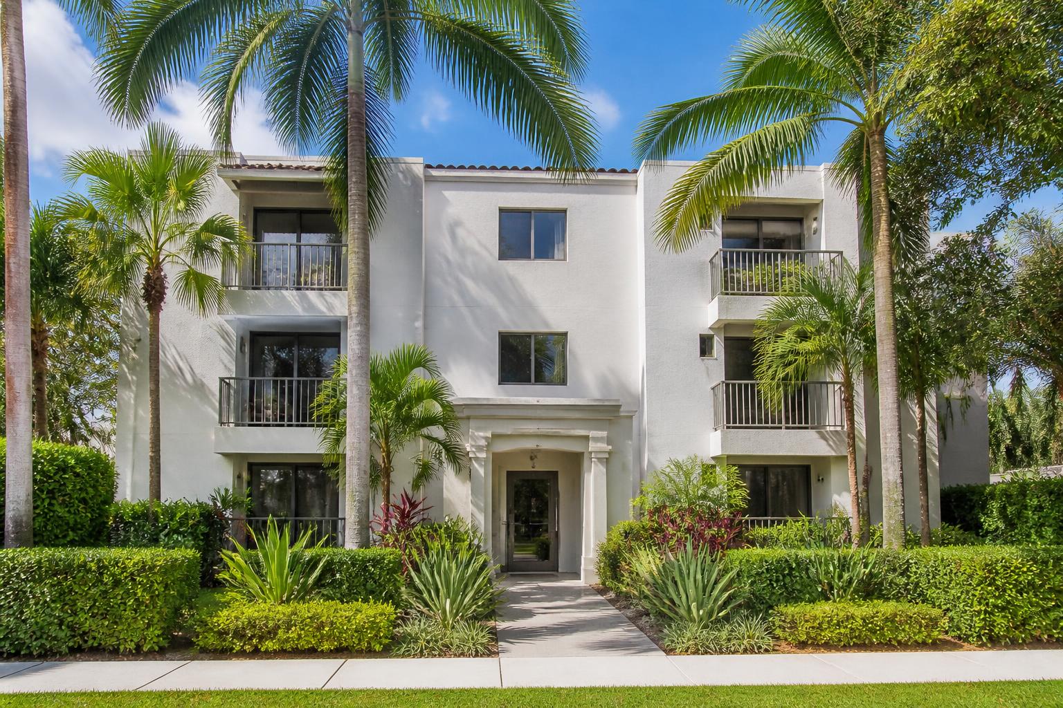 Small multifamily building in Miami-Dade